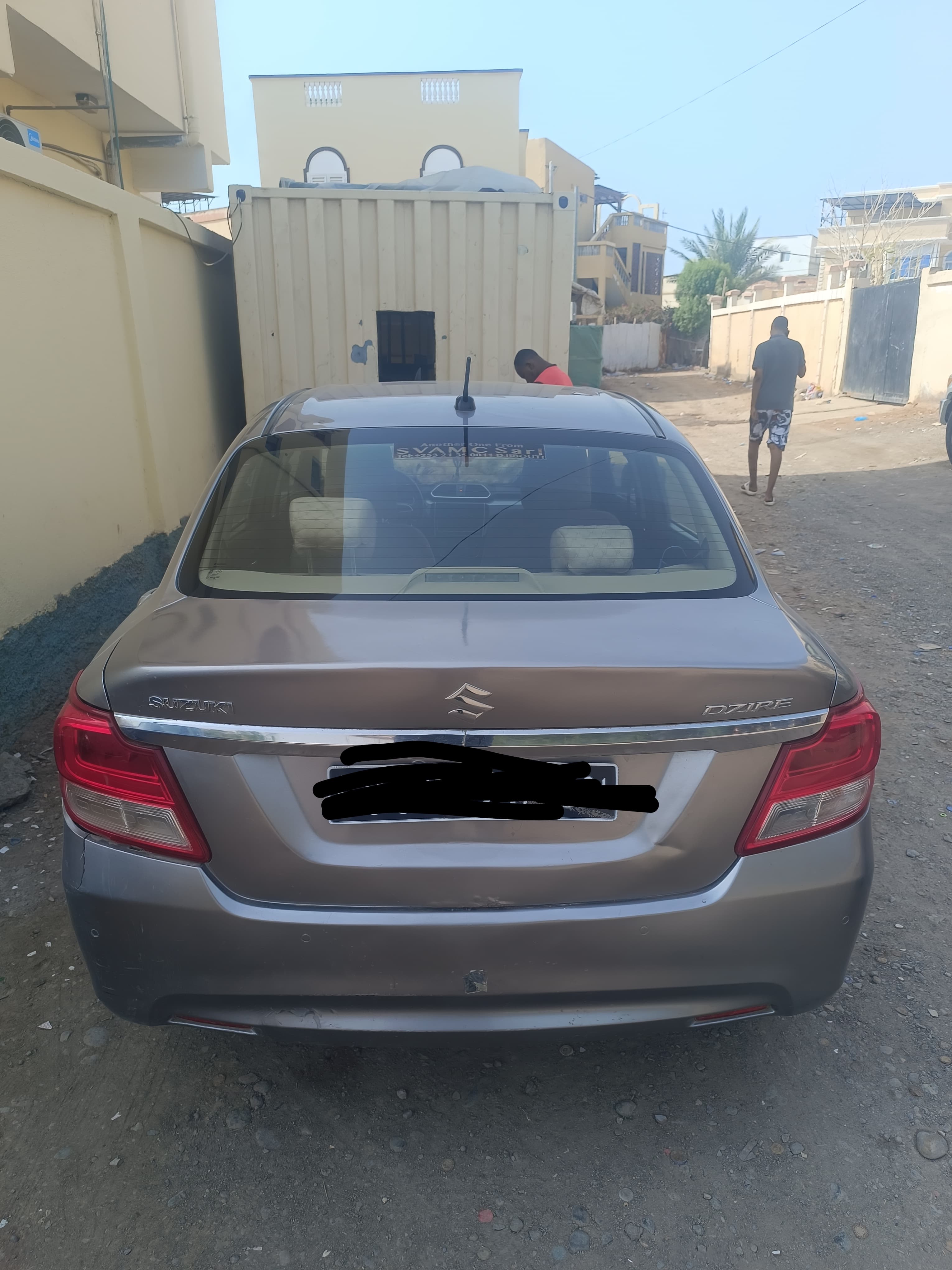 Suzuki Dzire automatique, 70 000 km, très bon état
