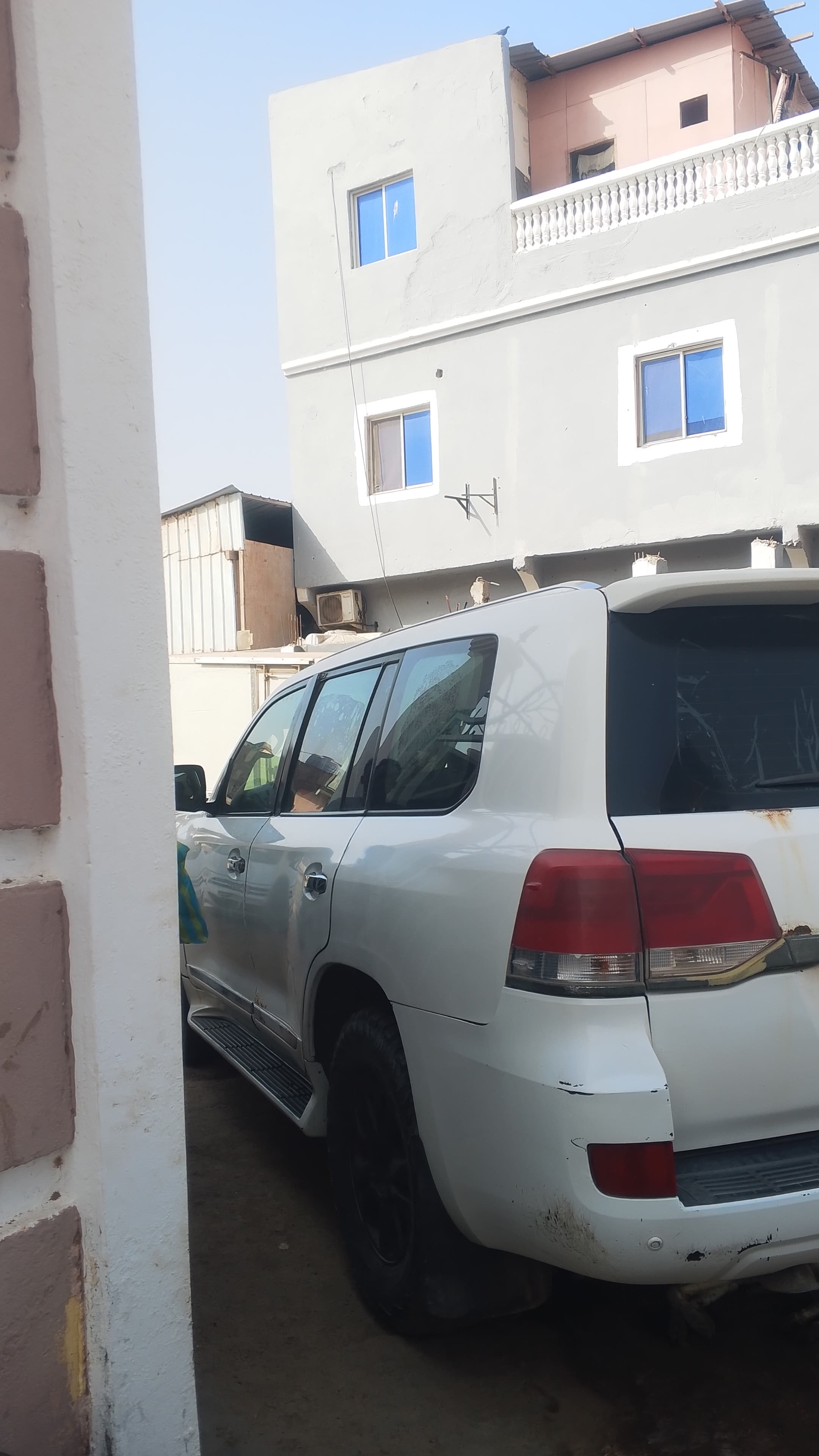 Toyota Land Cruiser V8 automatique, bon état
