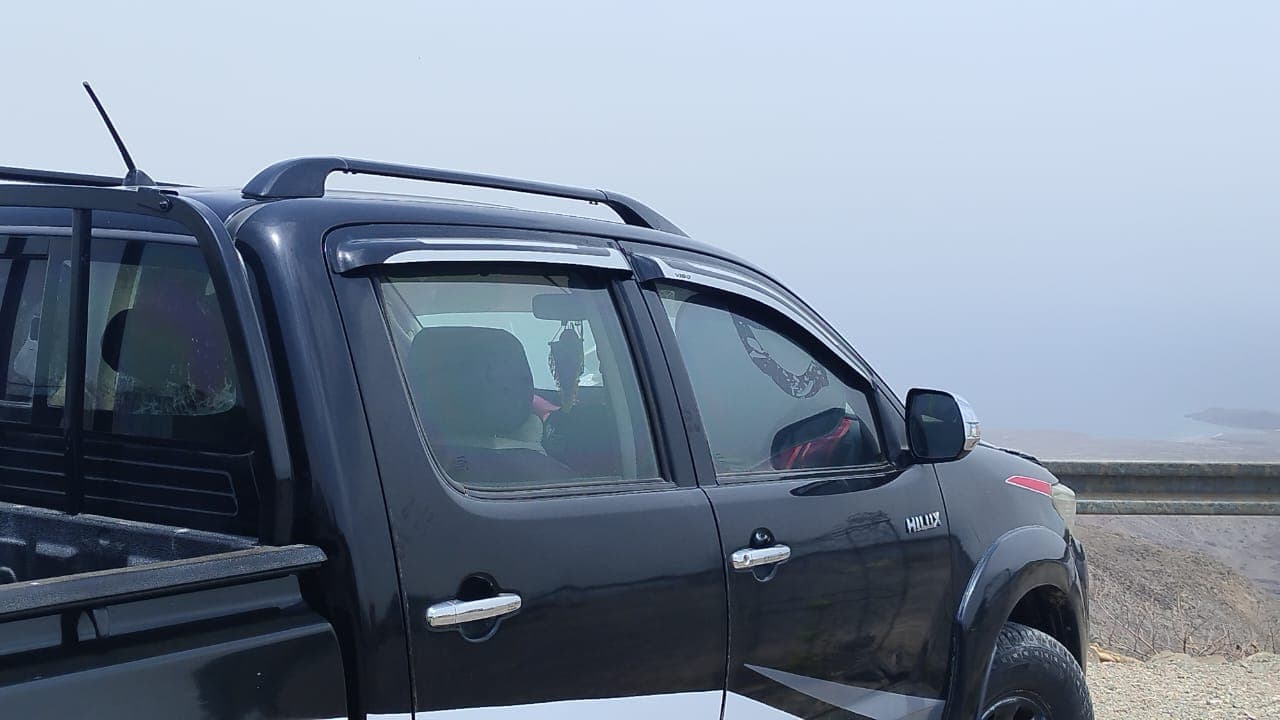Toyota Hilux double cabine, 244 000 km, à saisir