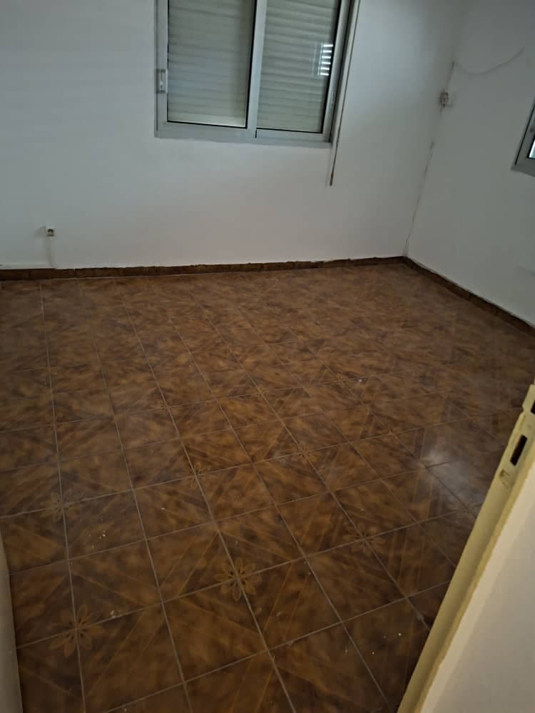Villa F5 550 m² à louer à Héron, rue de Nairobi